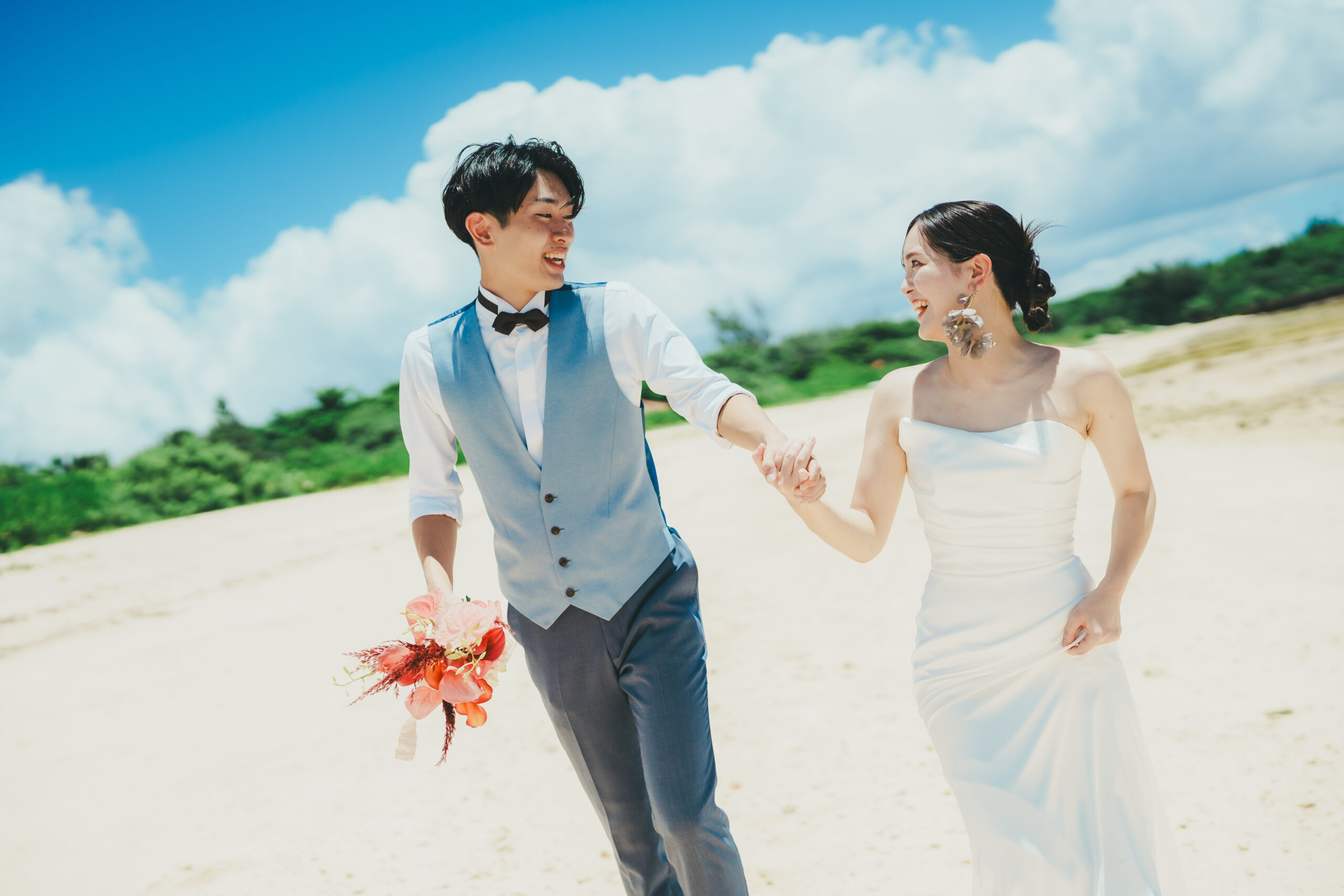 沖縄だから叶う！“肩ひじ張らない”ビーチ撮影